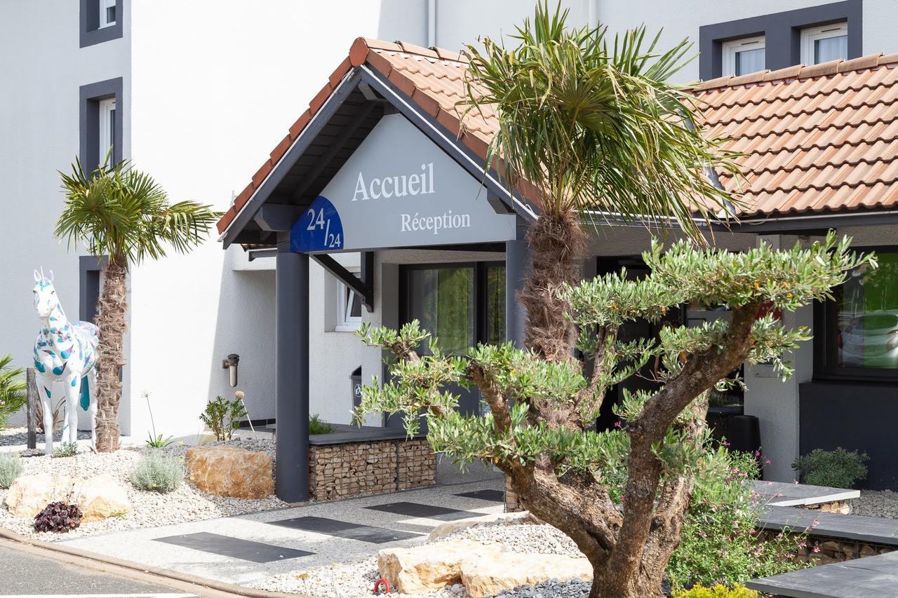 Kyriad Niort-Espace Mendesfrance Εξωτερικό φωτογραφία
